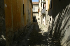 stradino-di-accesso-al-cortile